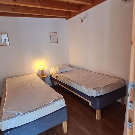 Gites De L'Alouette Boffres Room photo